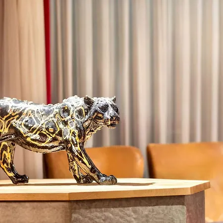 Amedia Express Graz Airport, Trademark Collection By Wyndham מלון 3*