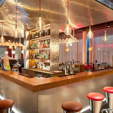 מלון Amedia Express Graz Airport, Trademark Collection By Wyndham 3*