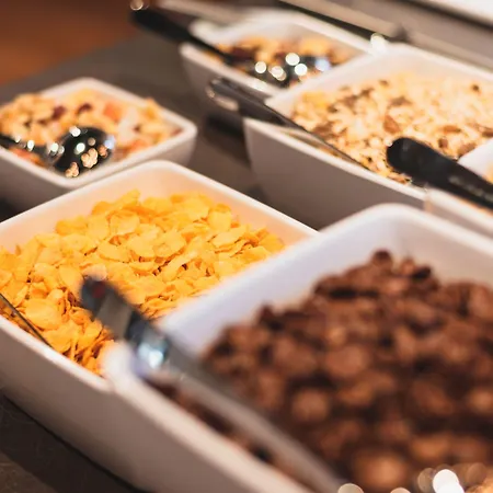 Hotel Amedia Express Graz Airport, Trademark Collection By Wyndham Feldkirchen bei Graz