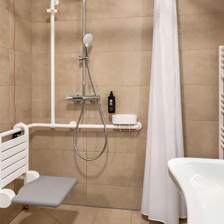 DORMERO JeHo Graz Airport 4*